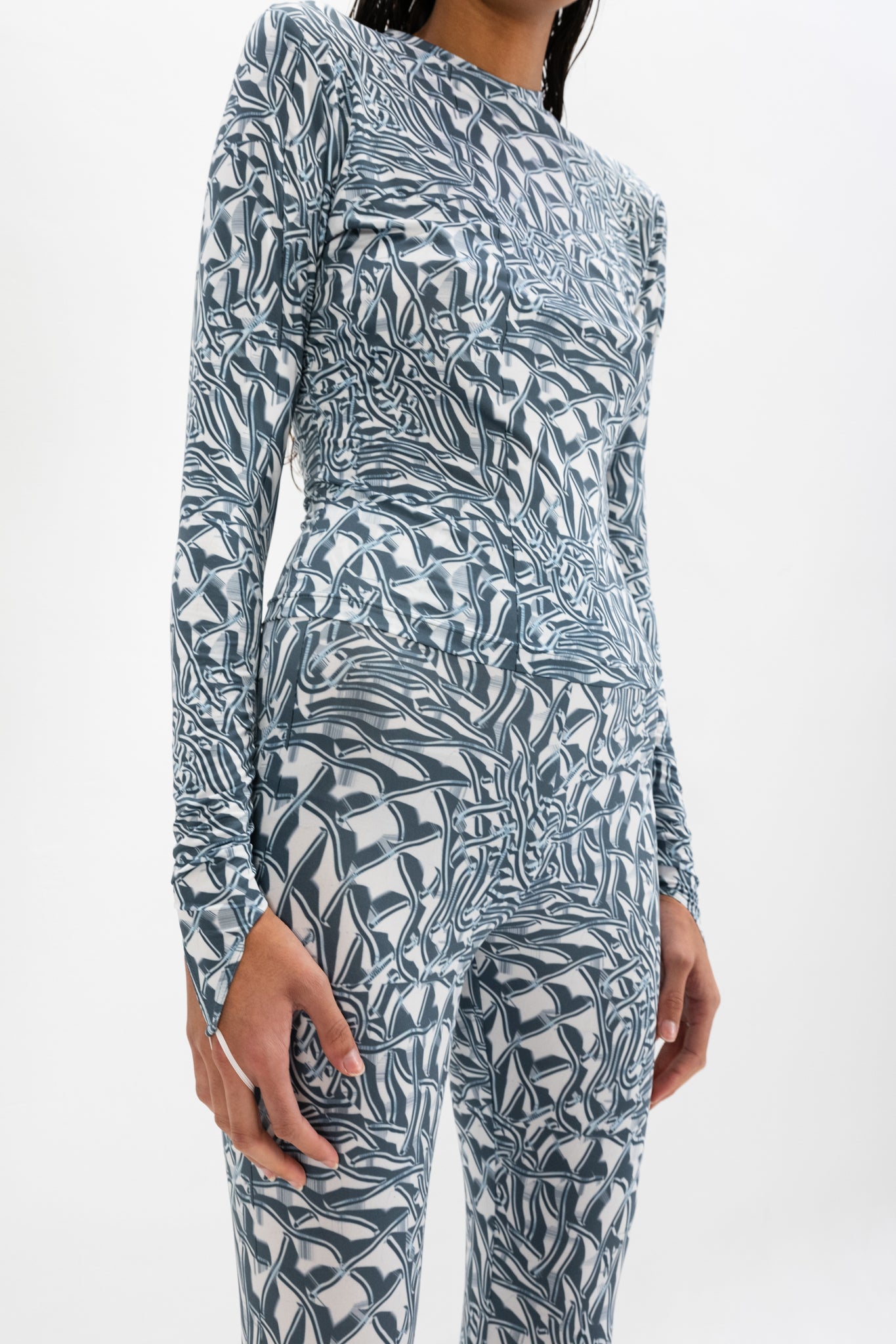 BODY SHOP TOP
