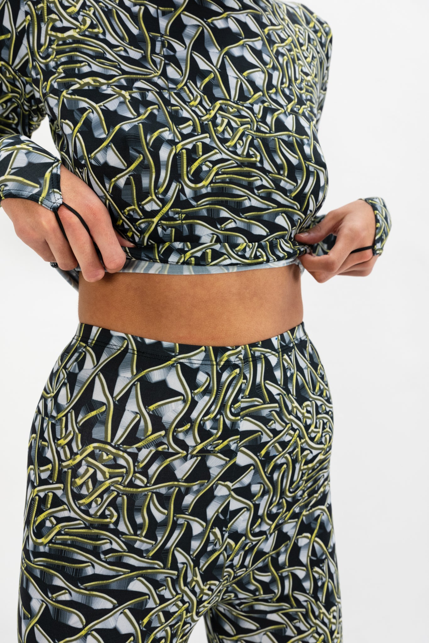BODY SHOP LEGGINGS