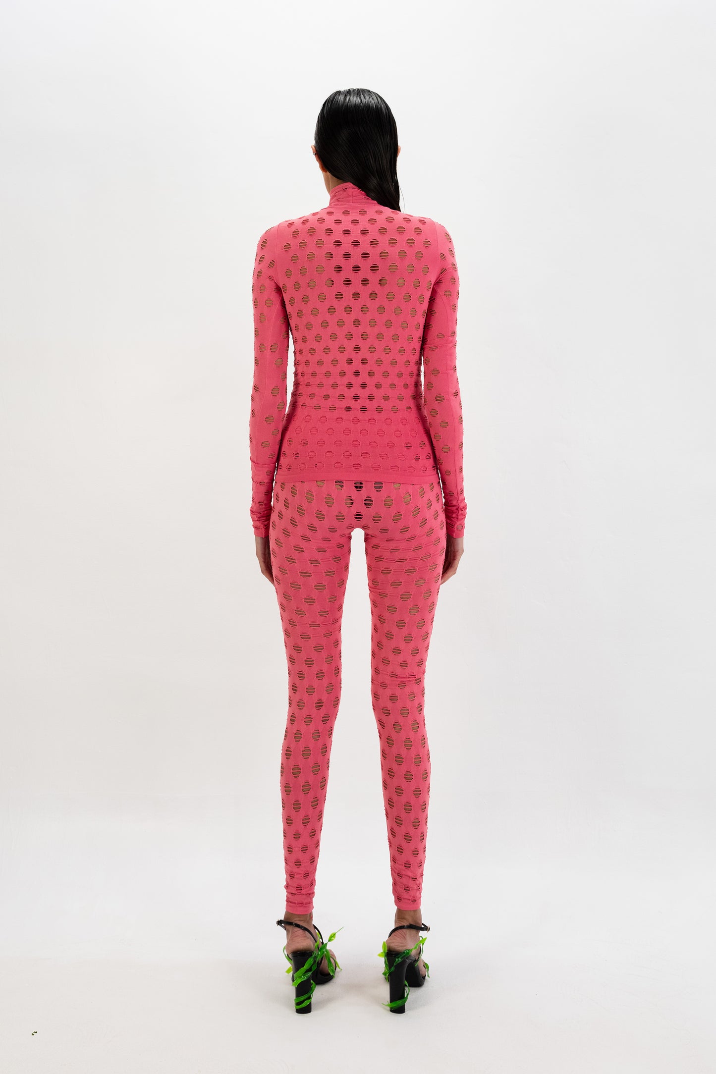 PERFORATED LEGGINGS