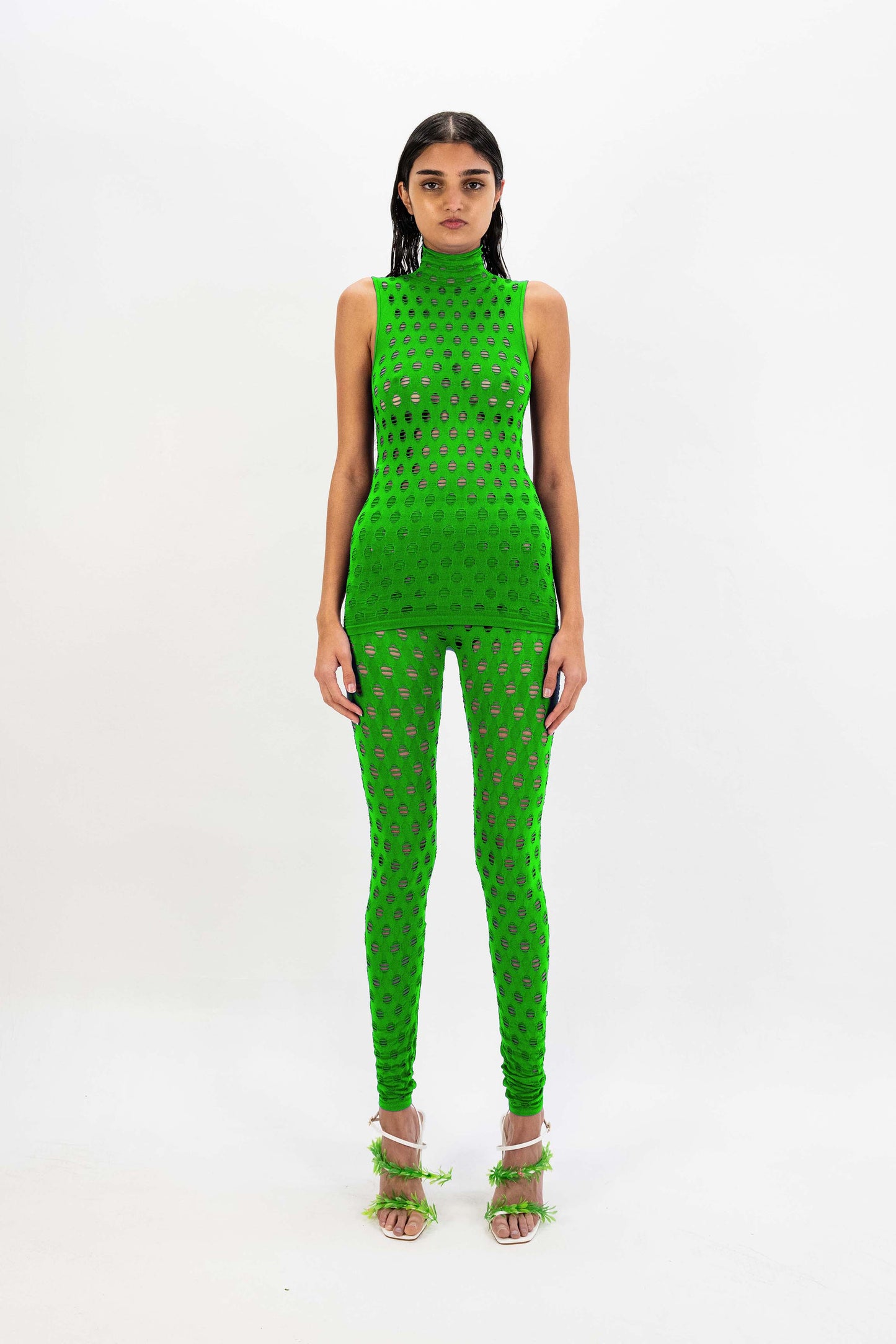 PERFORATED LEGGINGS
